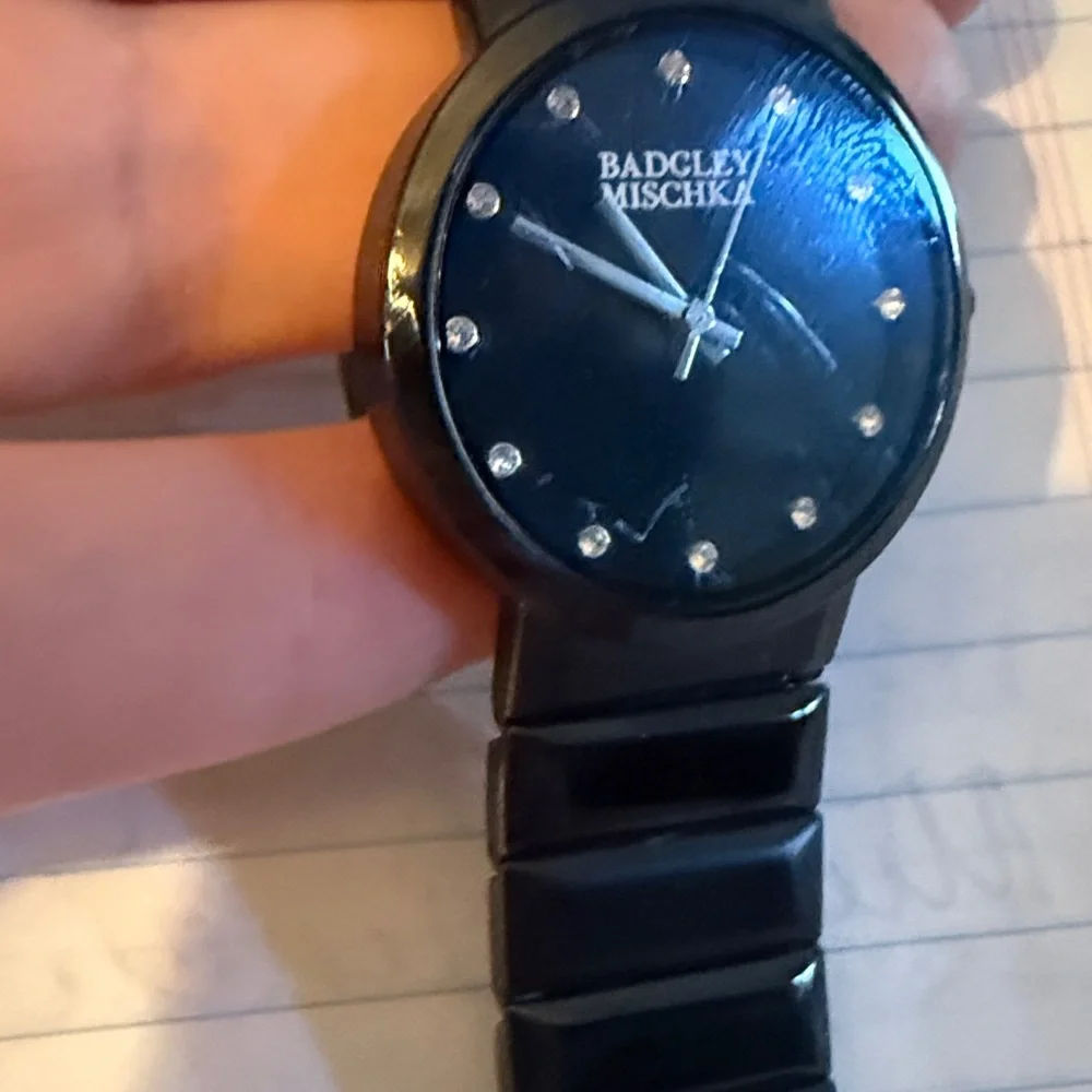 Pre Owned Badgley Mischka Black Stainless Steel Ladies Watch Crystal Hour Mark